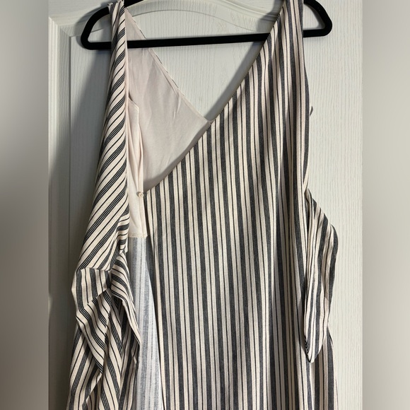 H&M wrap dress - cream and black stripe - size S - medi length - Picture 3 of 5